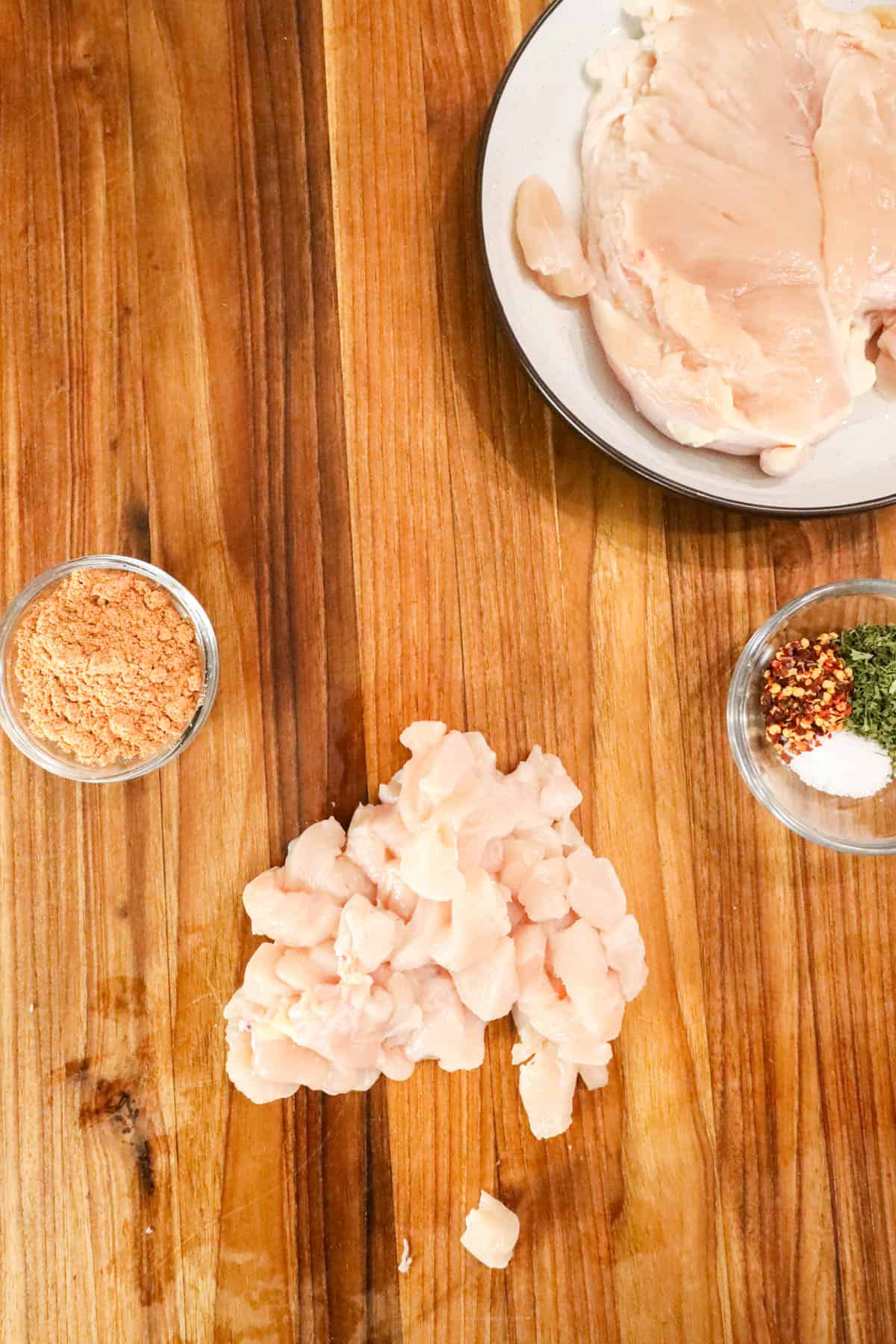 ingredients to make chicken tacos