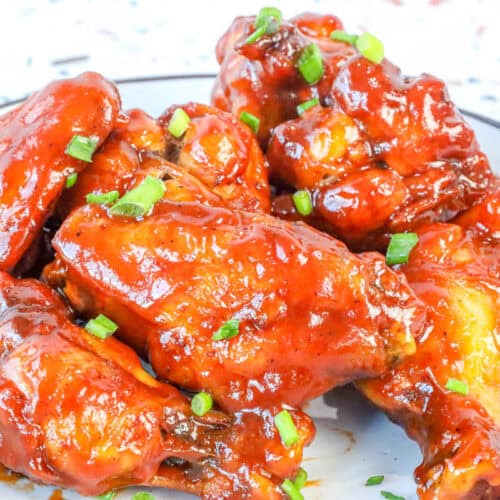 fried bbq chicken wings with chives