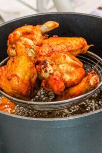 removing wings from deep fryer